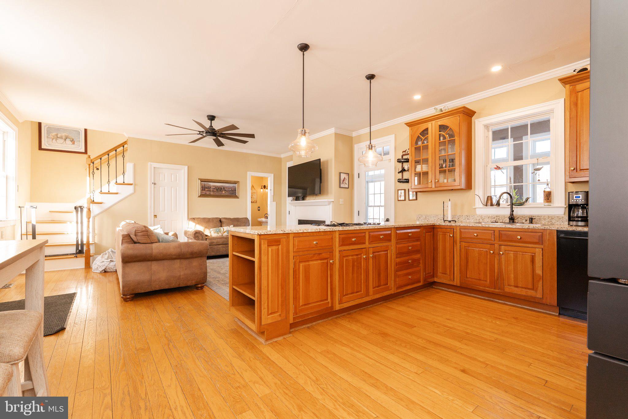 STONEWALL ESTATES - Residential