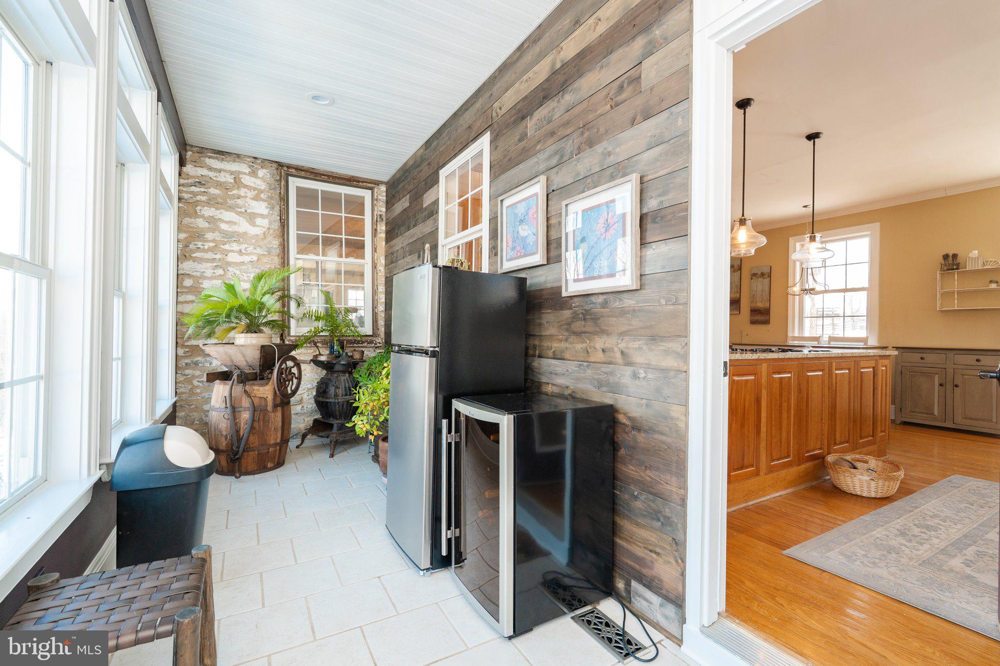 STONEWALL ESTATES - Residential