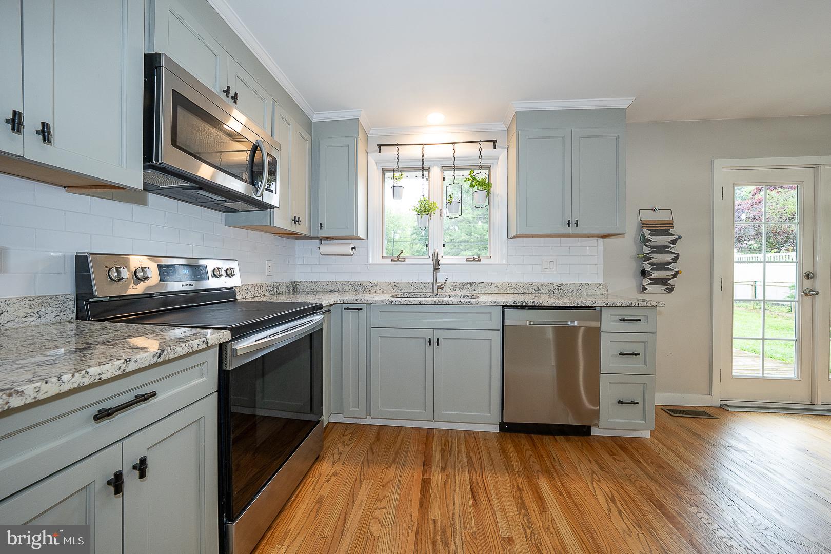 WALLACE WOODS - Residential