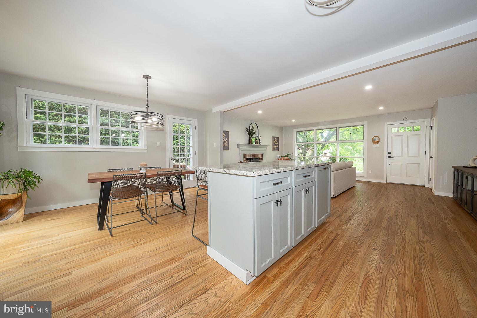 WALLACE WOODS - Residential
