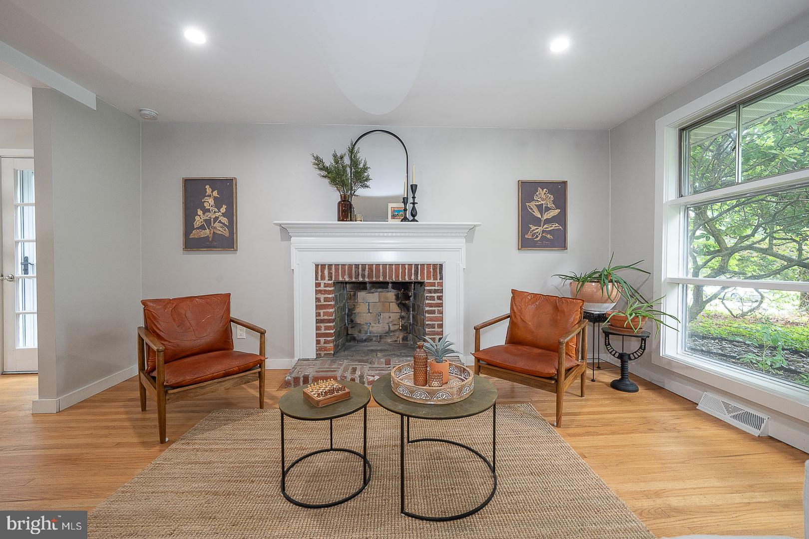 WALLACE WOODS - Residential
