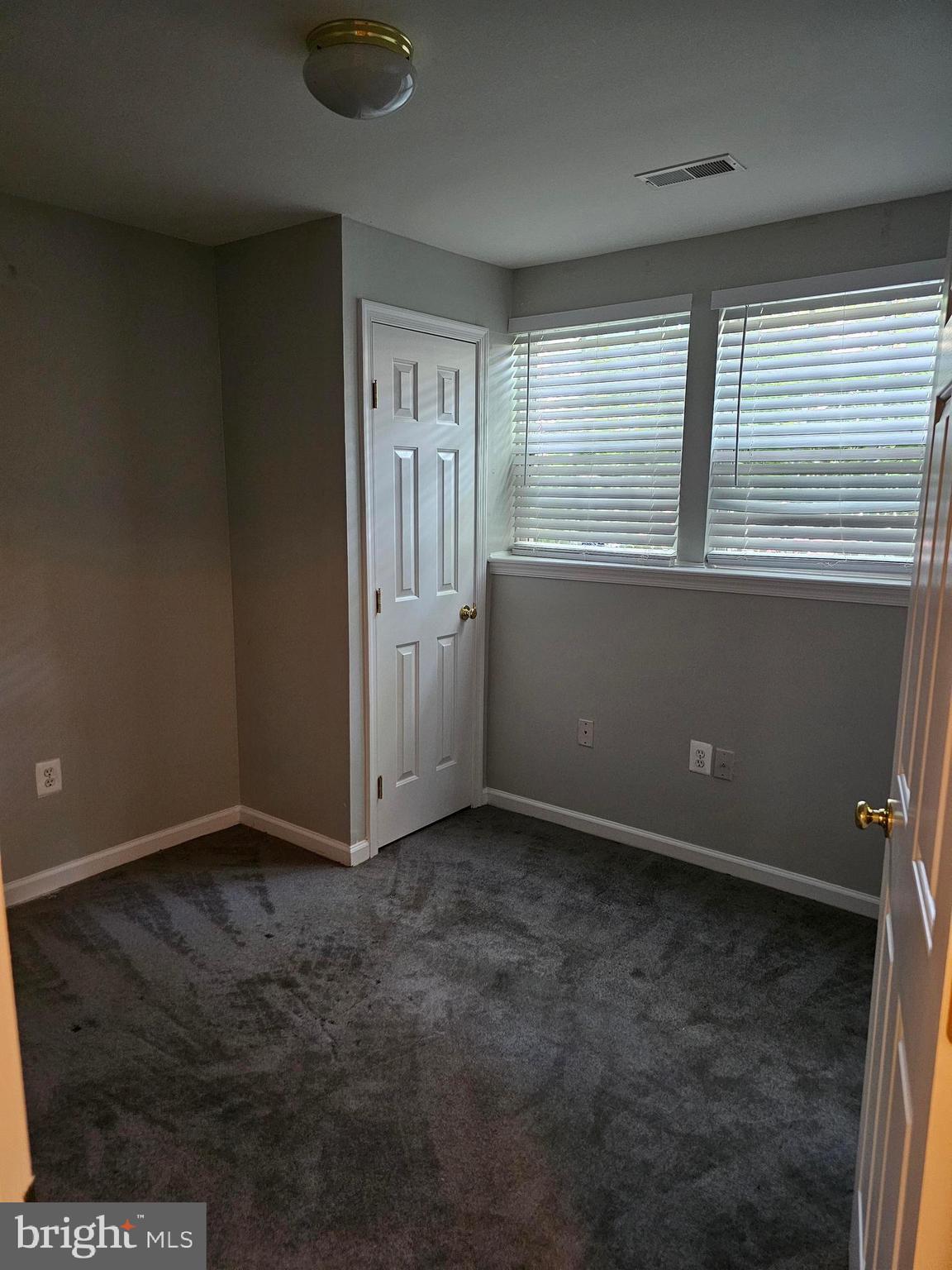 WOODVIEW VILLAGE WEST - Residential