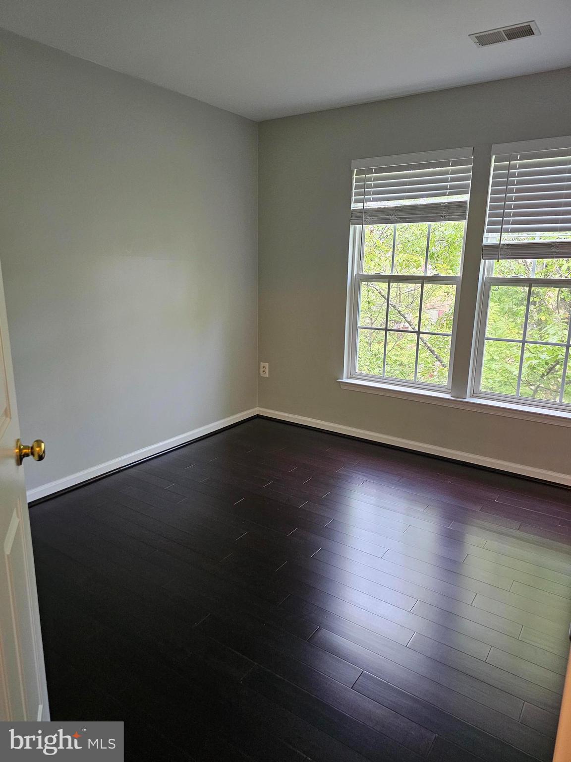 WOODVIEW VILLAGE WEST - Residential