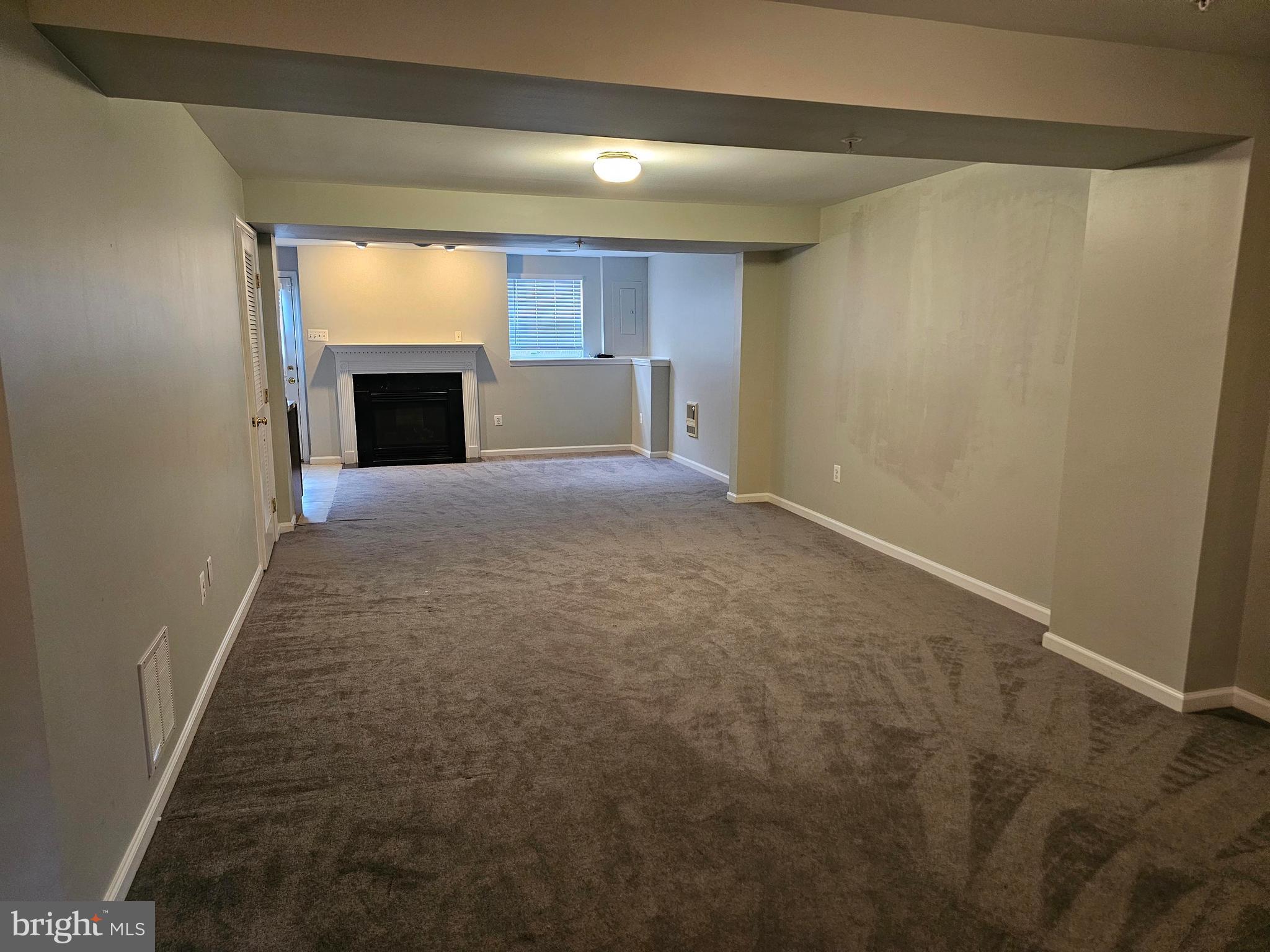 WOODVIEW VILLAGE WEST - Residential