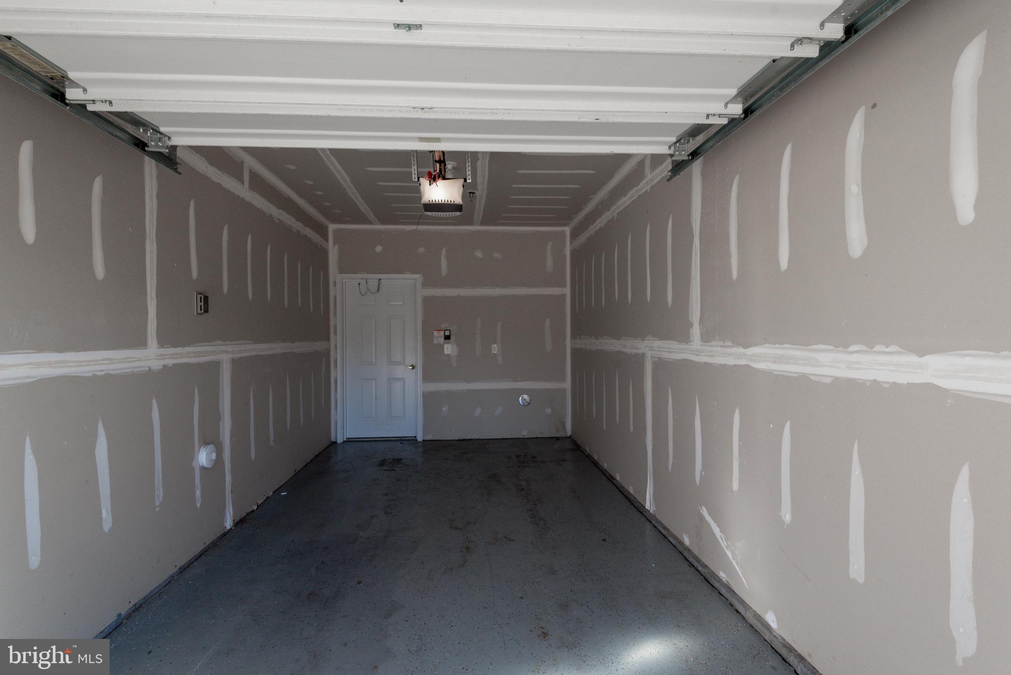 THE RESIDENCES OF WILDEWOOD - Residential