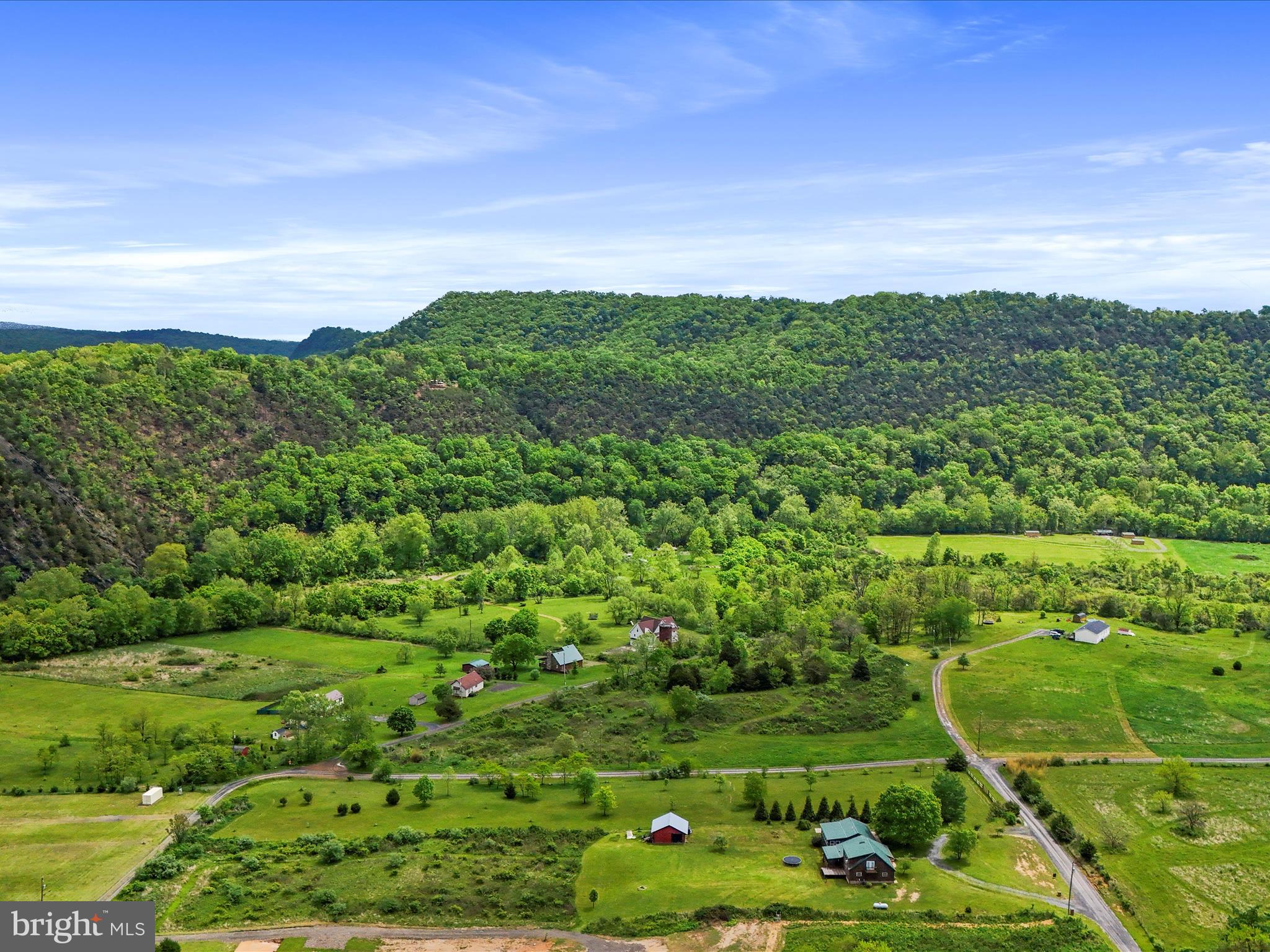FRENCH'S NECK WEST - Residential