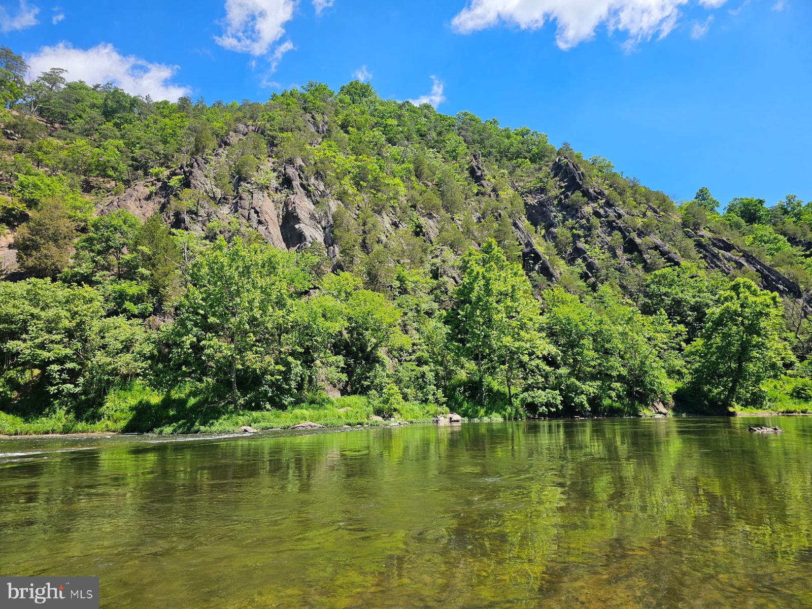 FRENCH'S NECK WEST - Residential