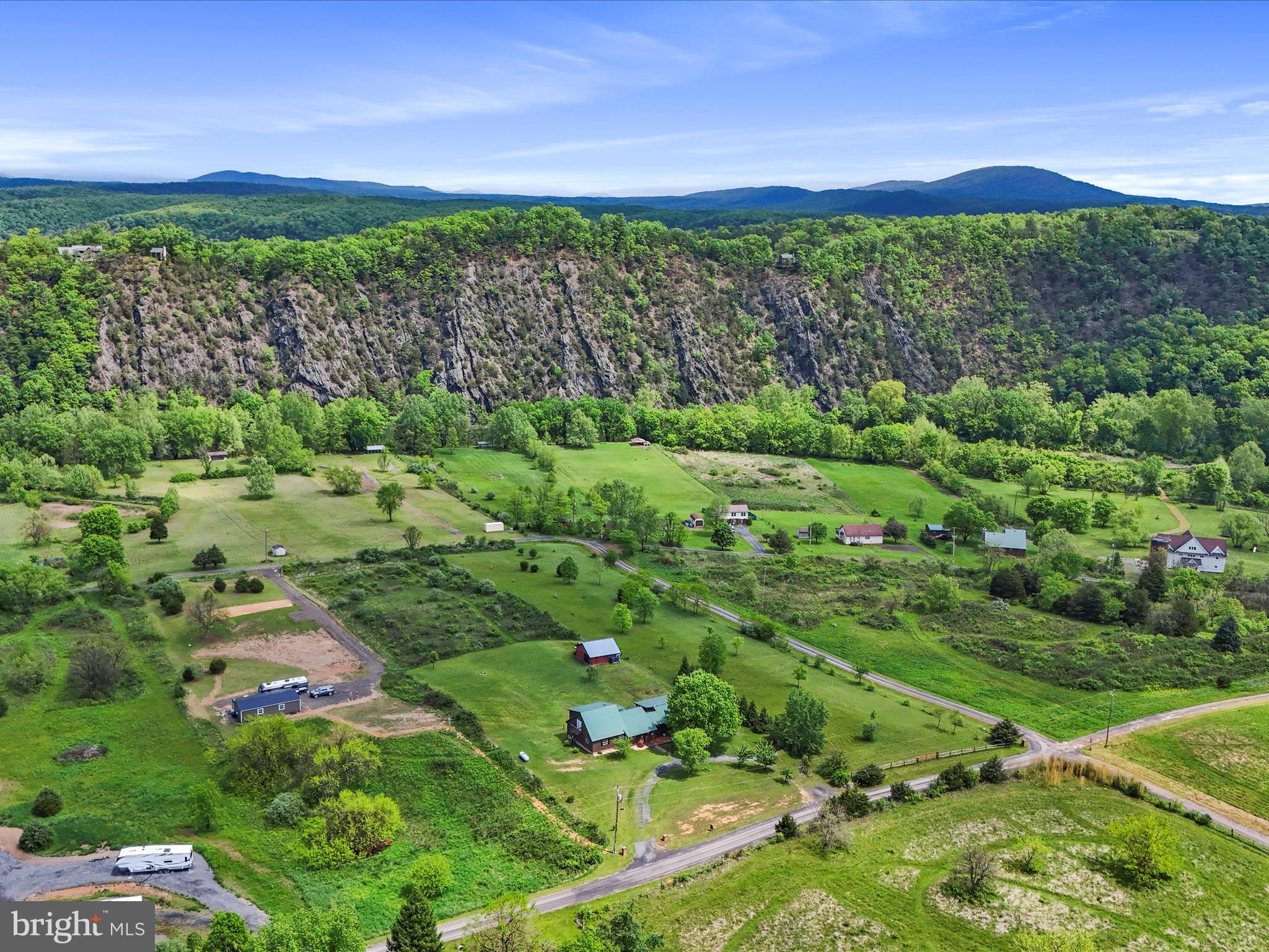 FRENCH'S NECK WEST - Residential