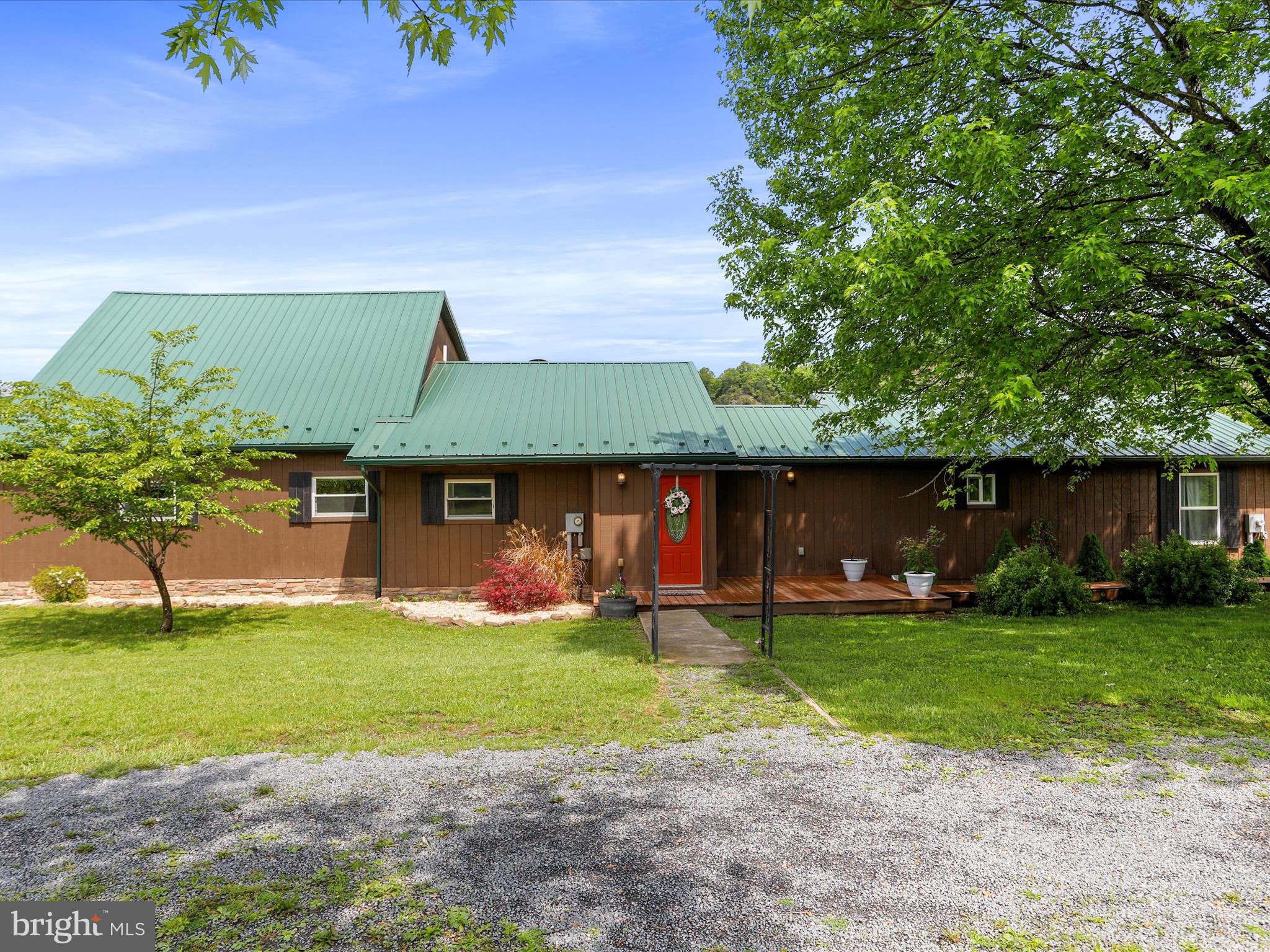 1063 GEORGE ARNOLD LANE