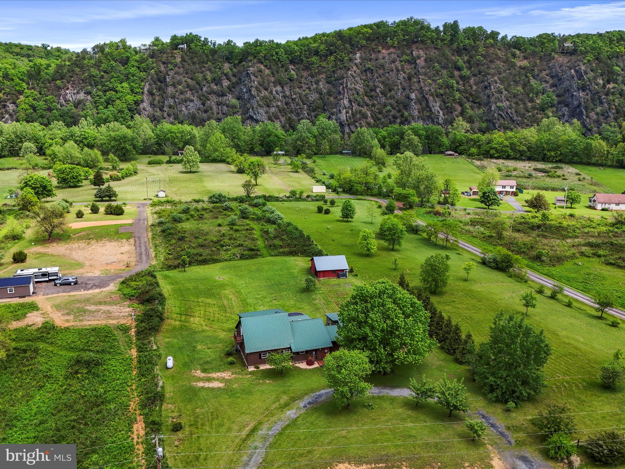 FRENCH'S NECK WEST - Residential