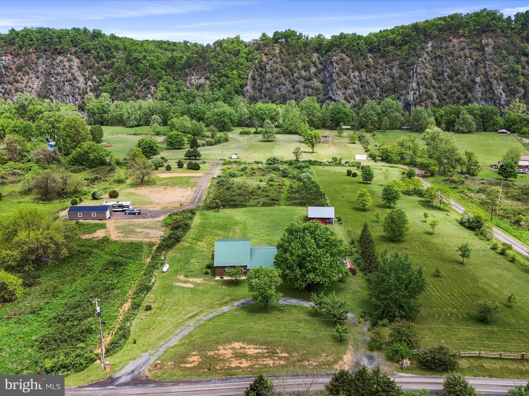 FRENCH'S NECK WEST - Residential