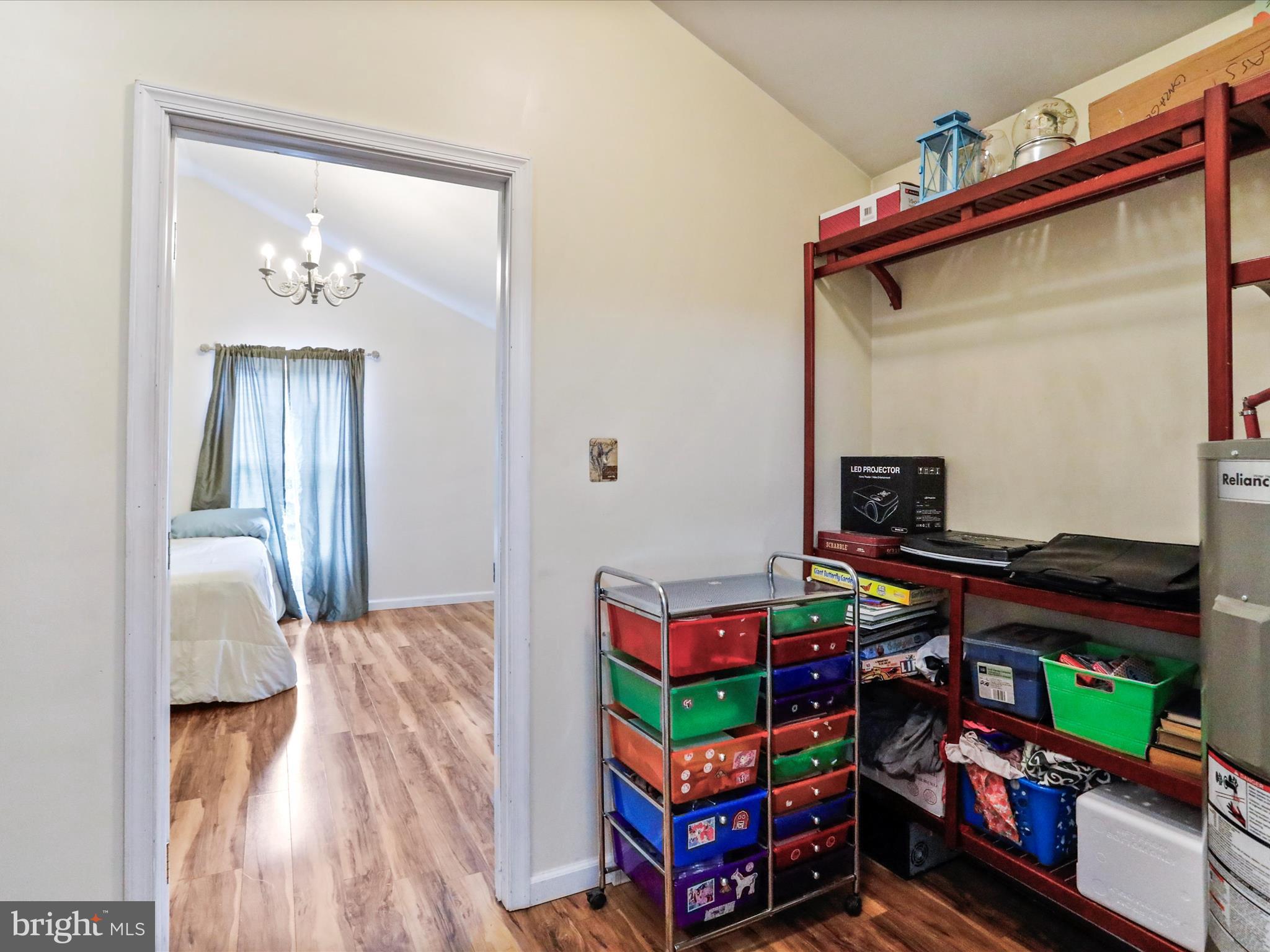 FRENCH'S NECK WEST - Residential