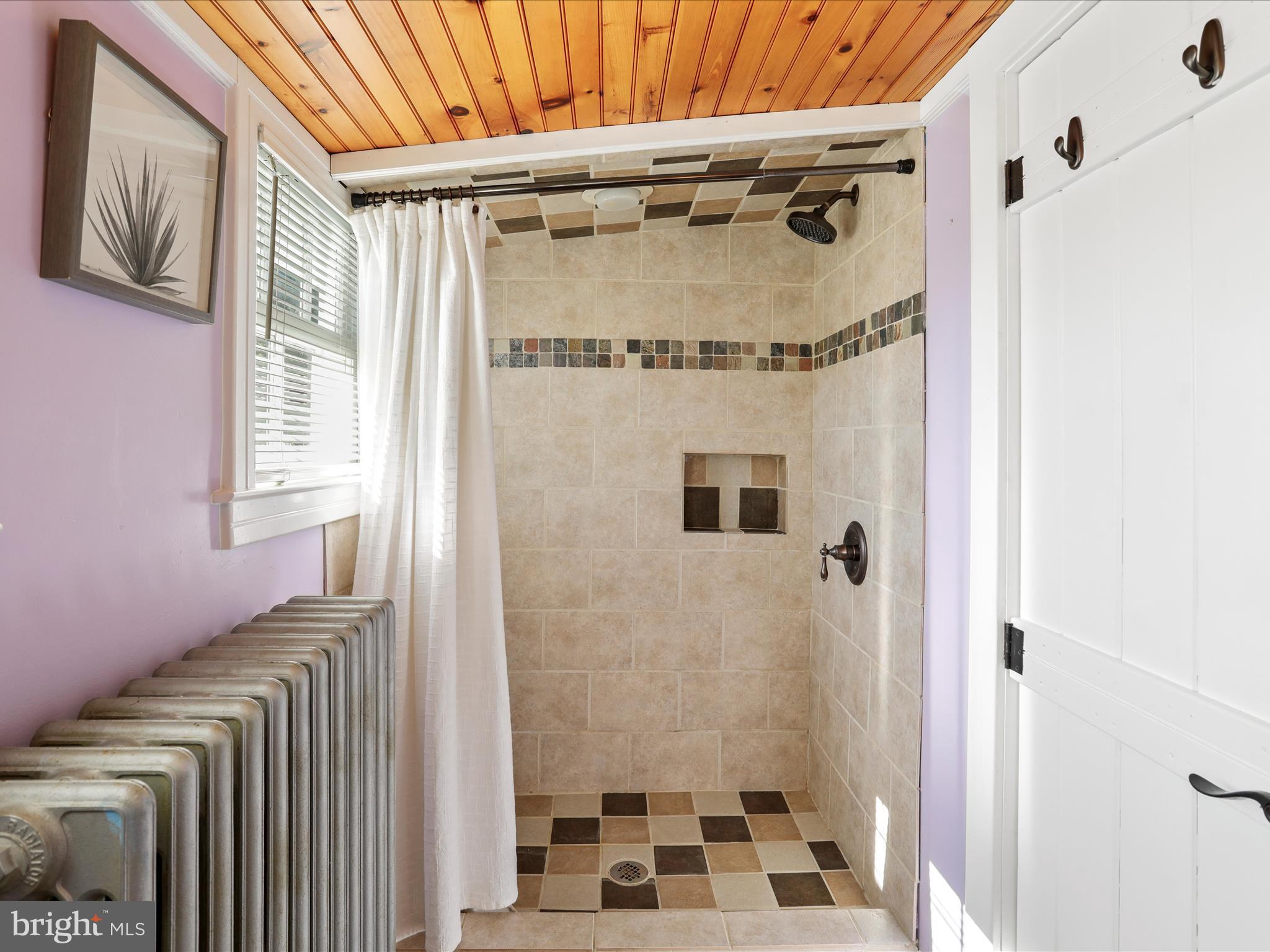 HARPERS FERRY - Residential