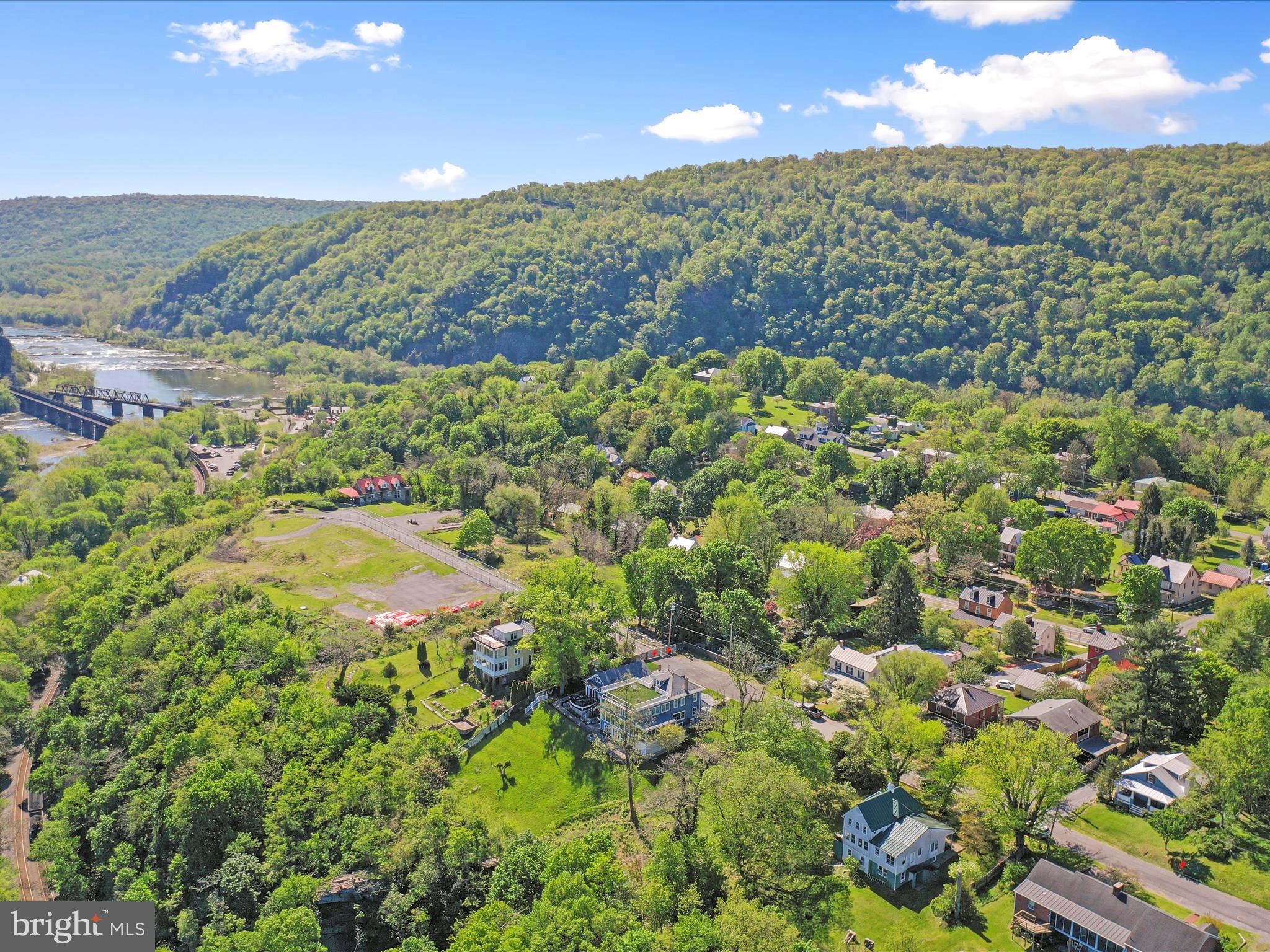 HARPERS FERRY - Residential