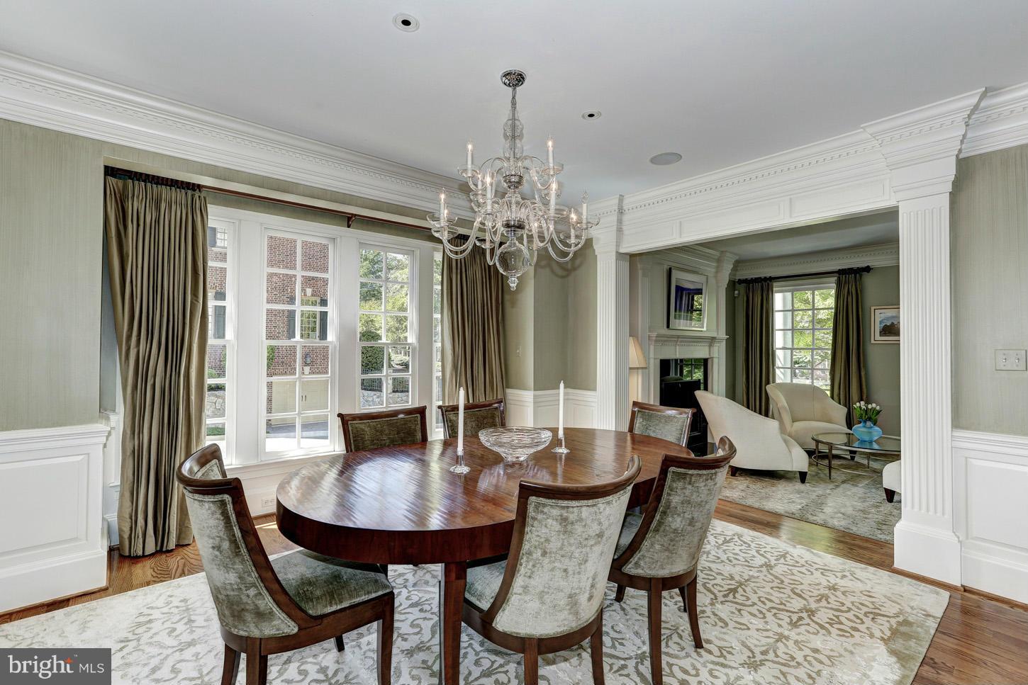 LEE HEIGHTS - Residential