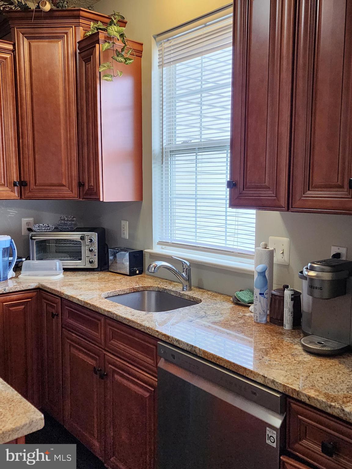 DEARBOUGHT - Residential