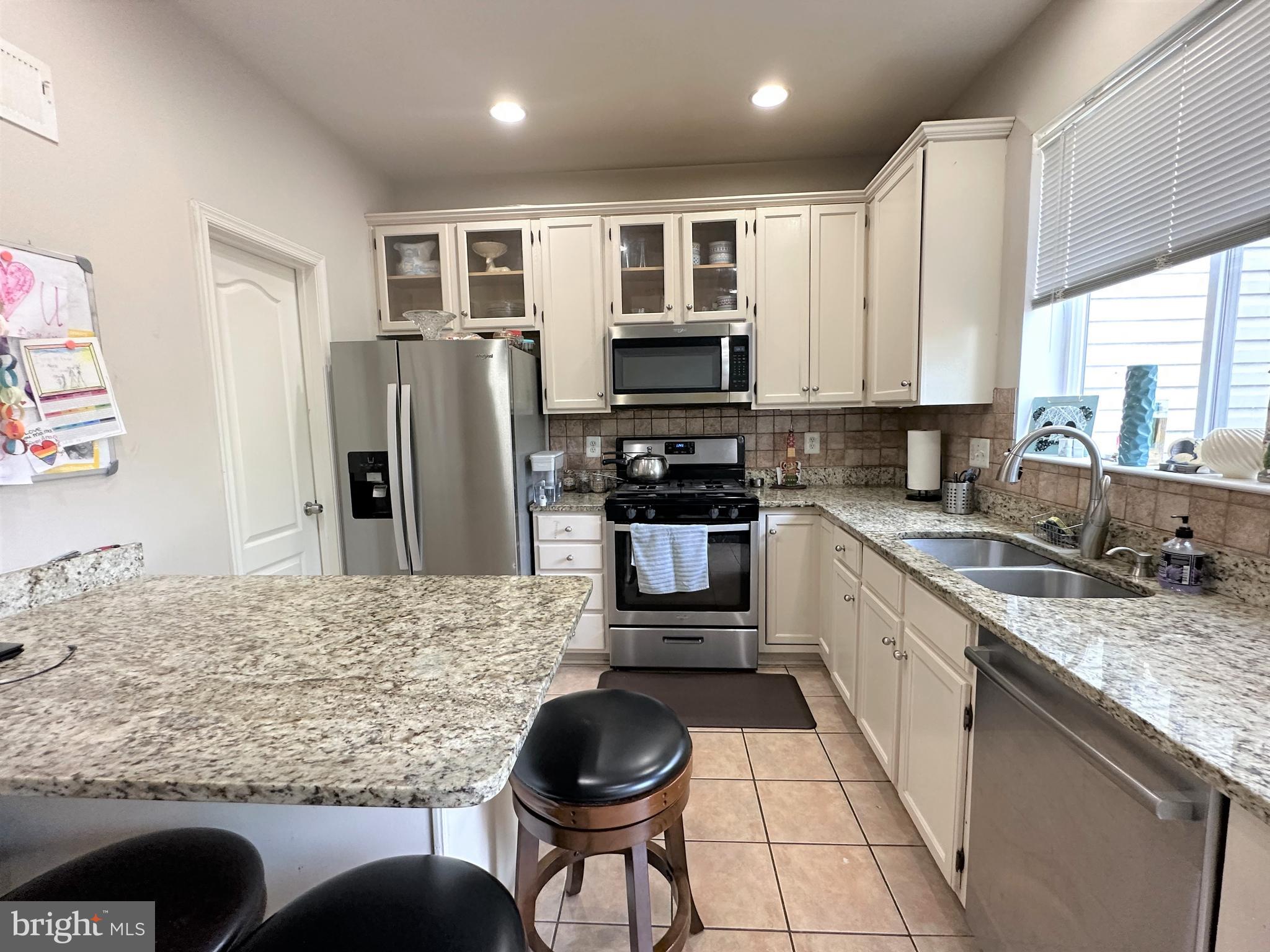 WOODLAND PARK - Residential Lease