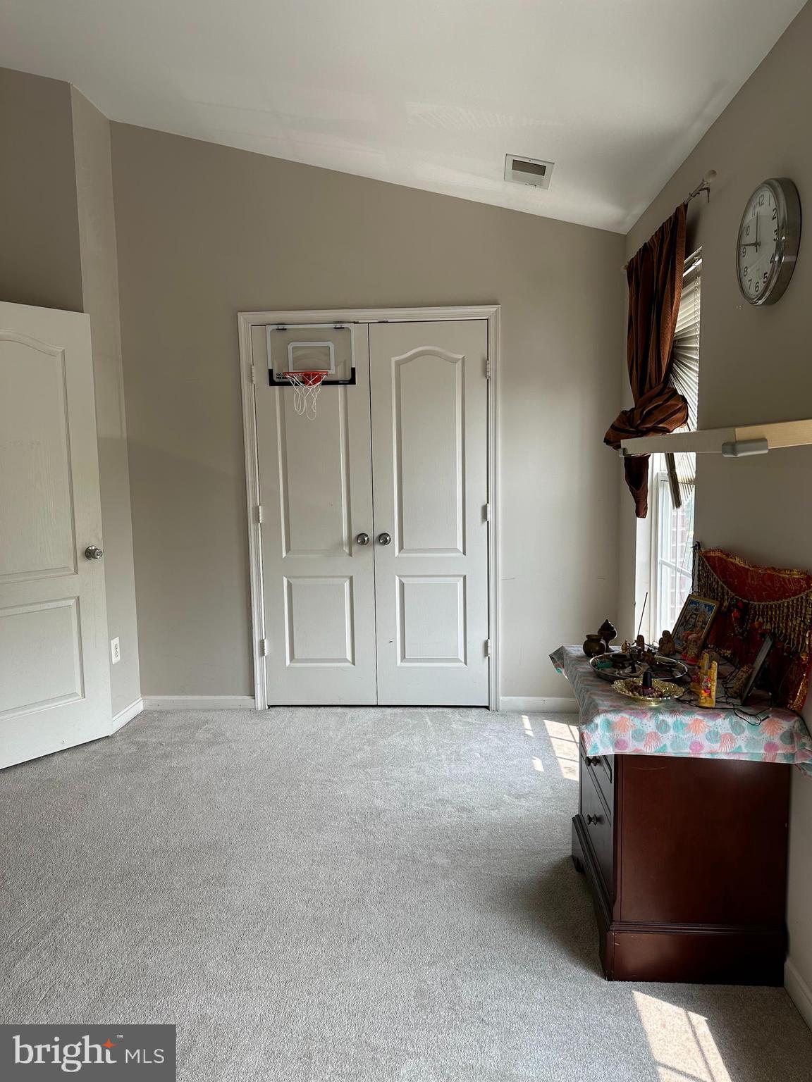 WOODLAND PARK - Residential Lease