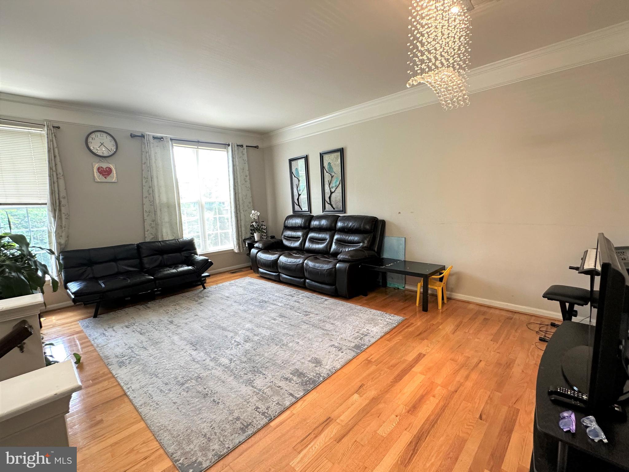 WOODLAND PARK - Residential Lease