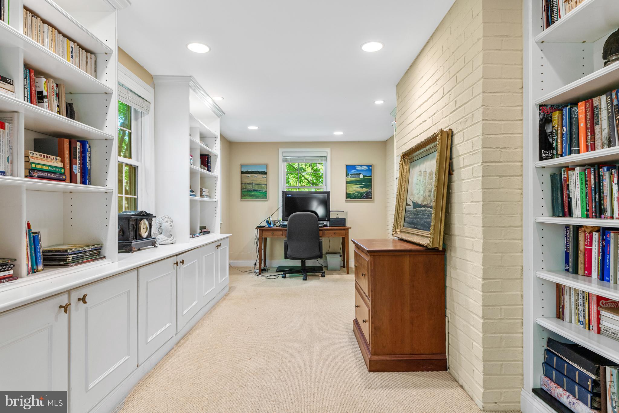 GLADWYNE - Residential