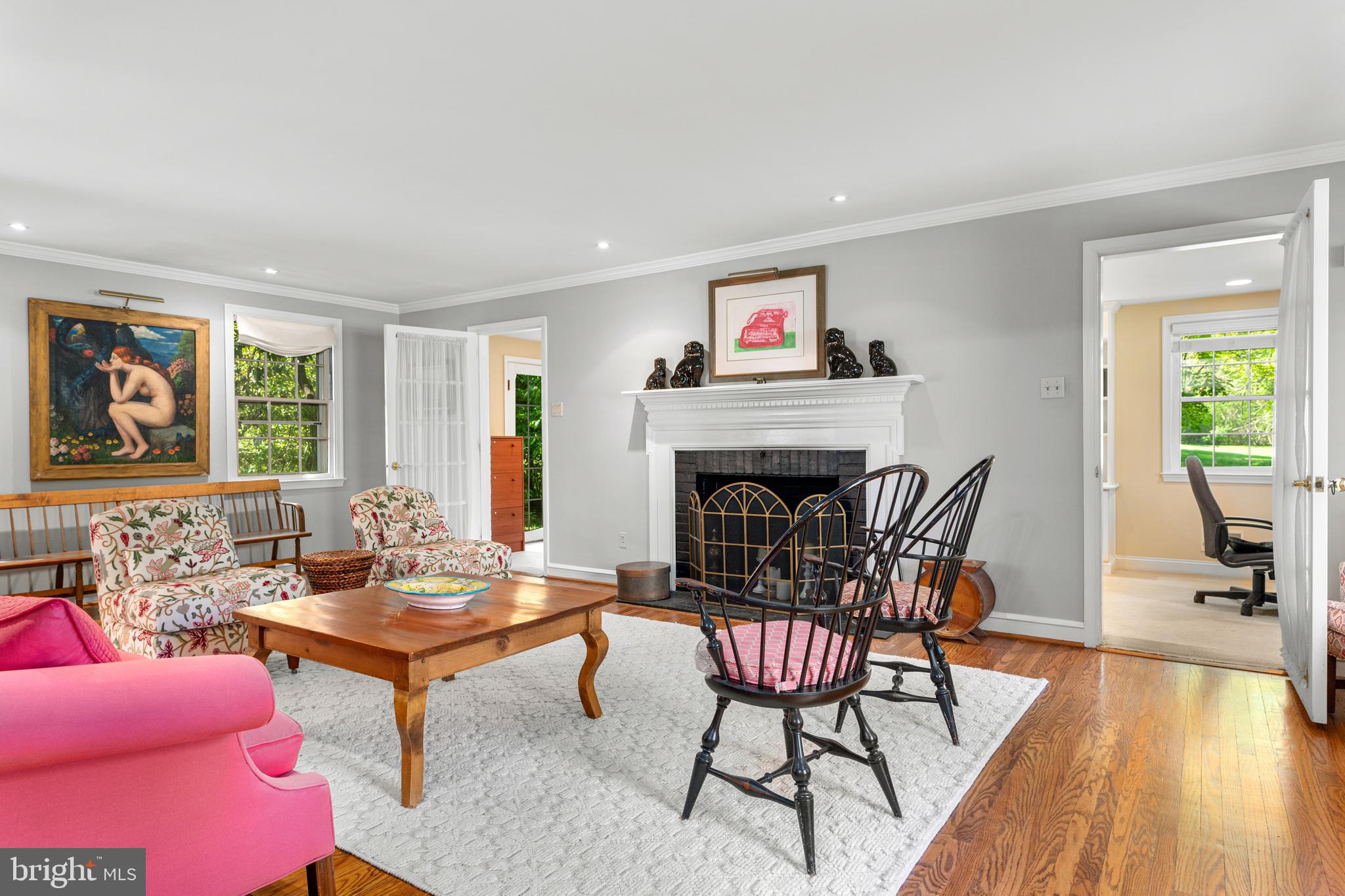 GLADWYNE - Residential