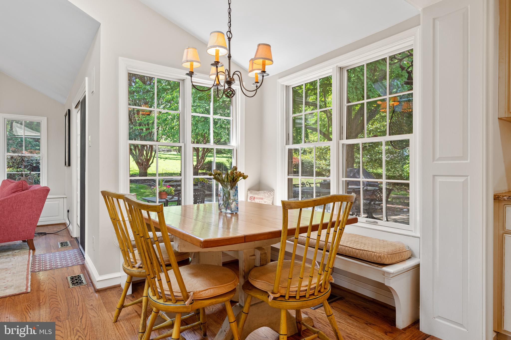 GLADWYNE - Residential