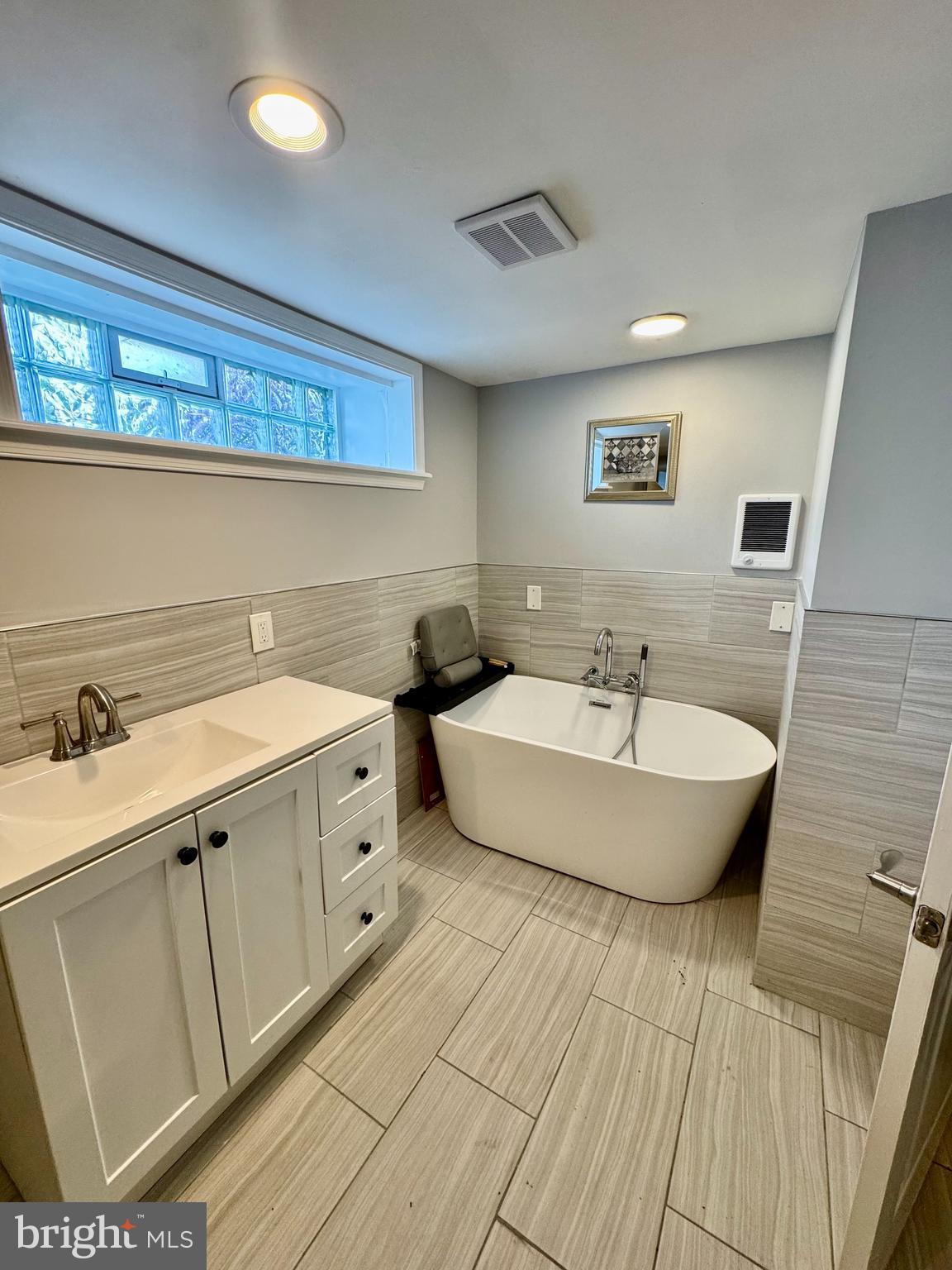 OLNEY (EAST) - Residential Lease