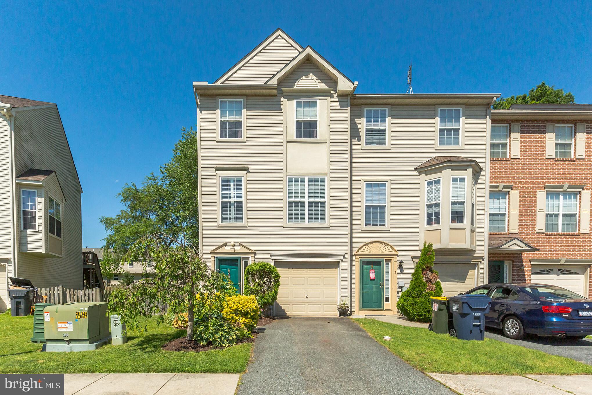 PERSIMMON CREEK - Residential