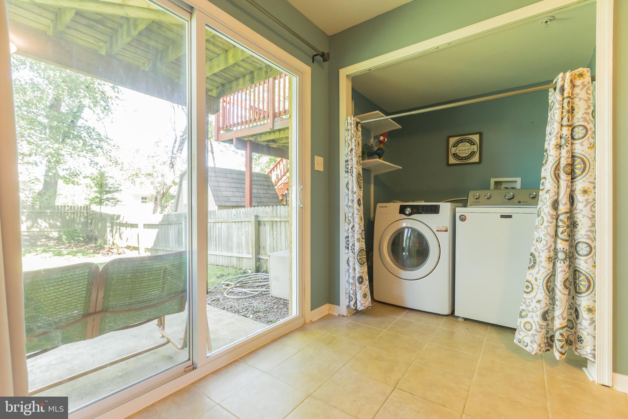 PERSIMMON CREEK - Residential