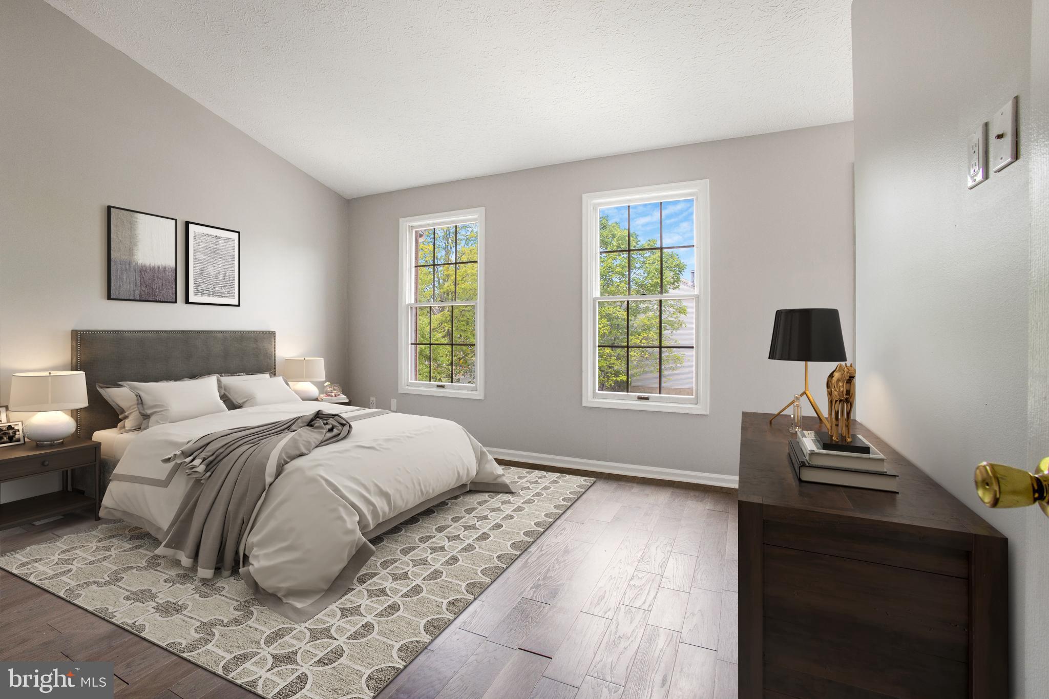 SEVEN OAKS - Residential