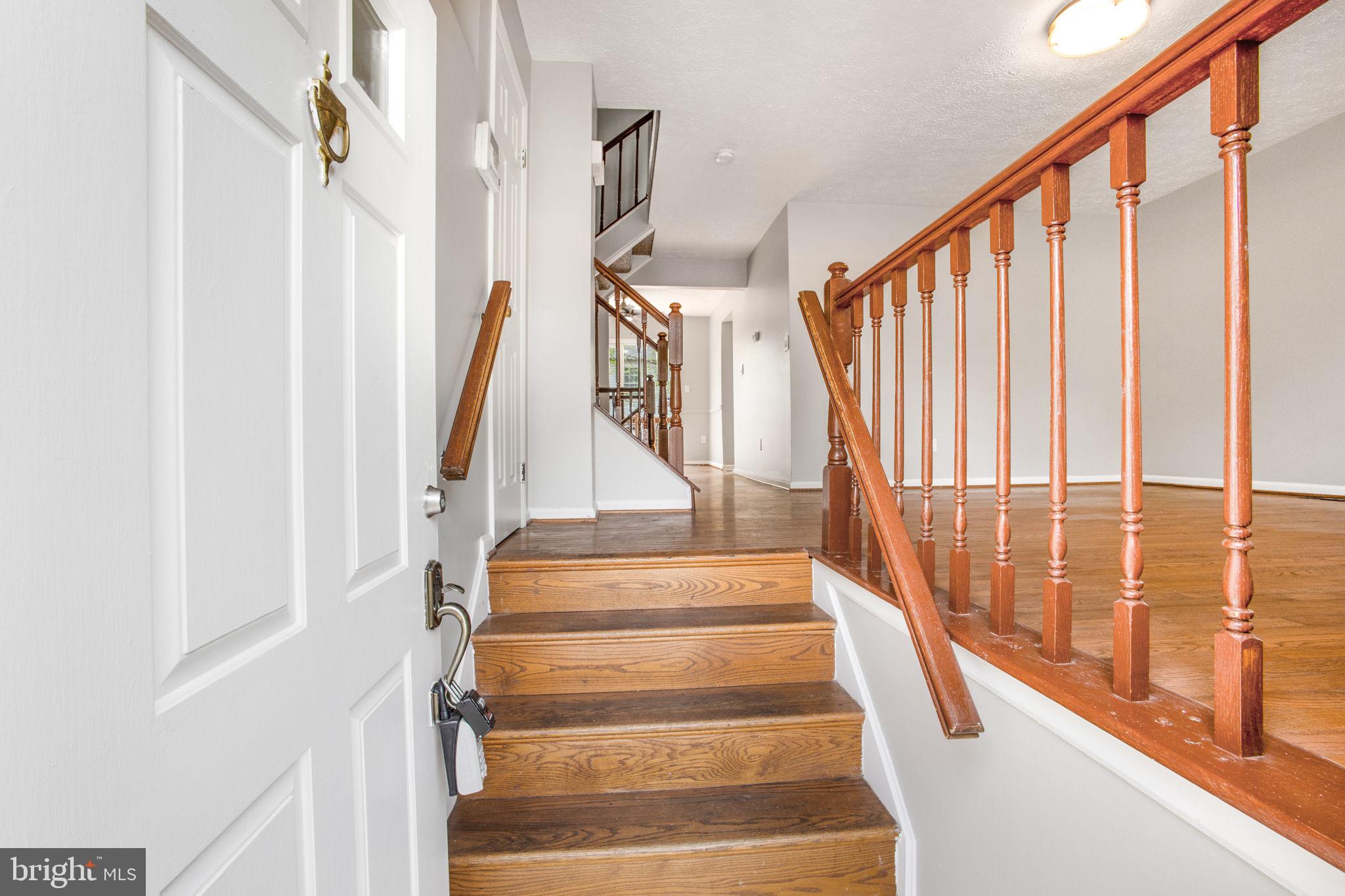 SEVEN OAKS - Residential