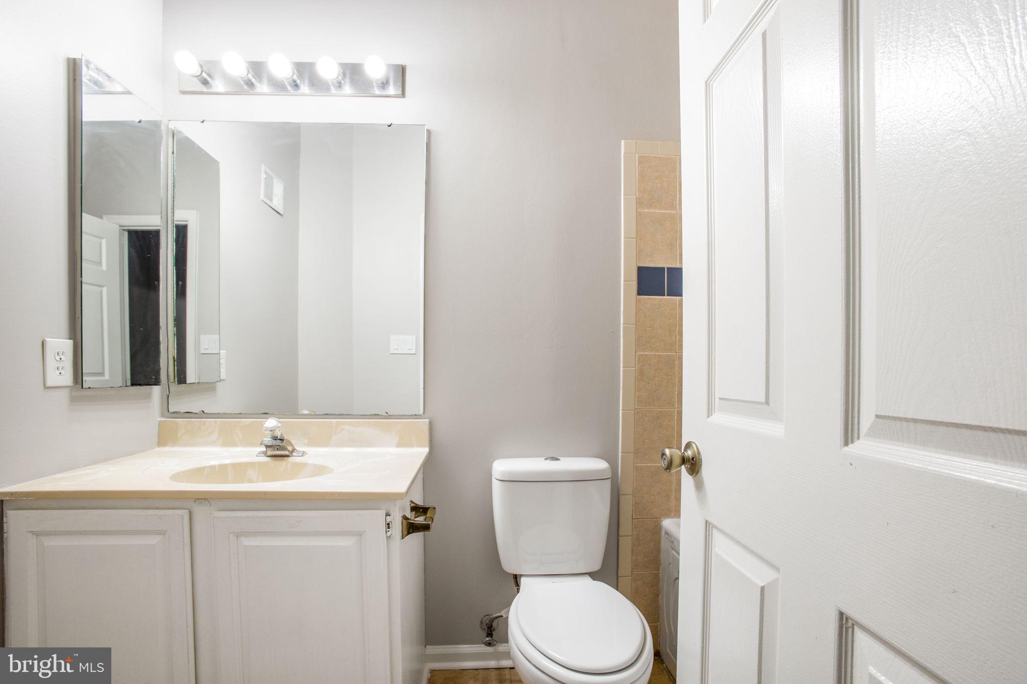 SEVEN OAKS - Residential