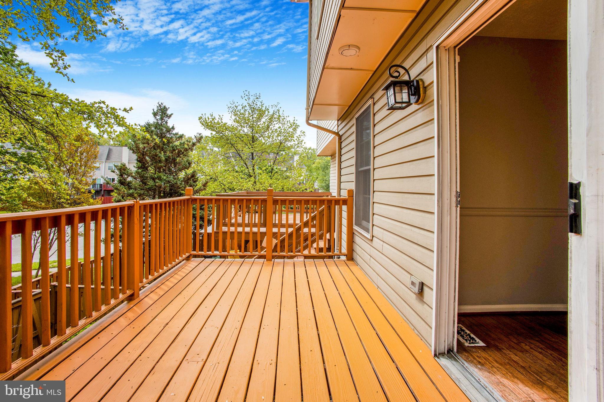 SEVEN OAKS - Residential