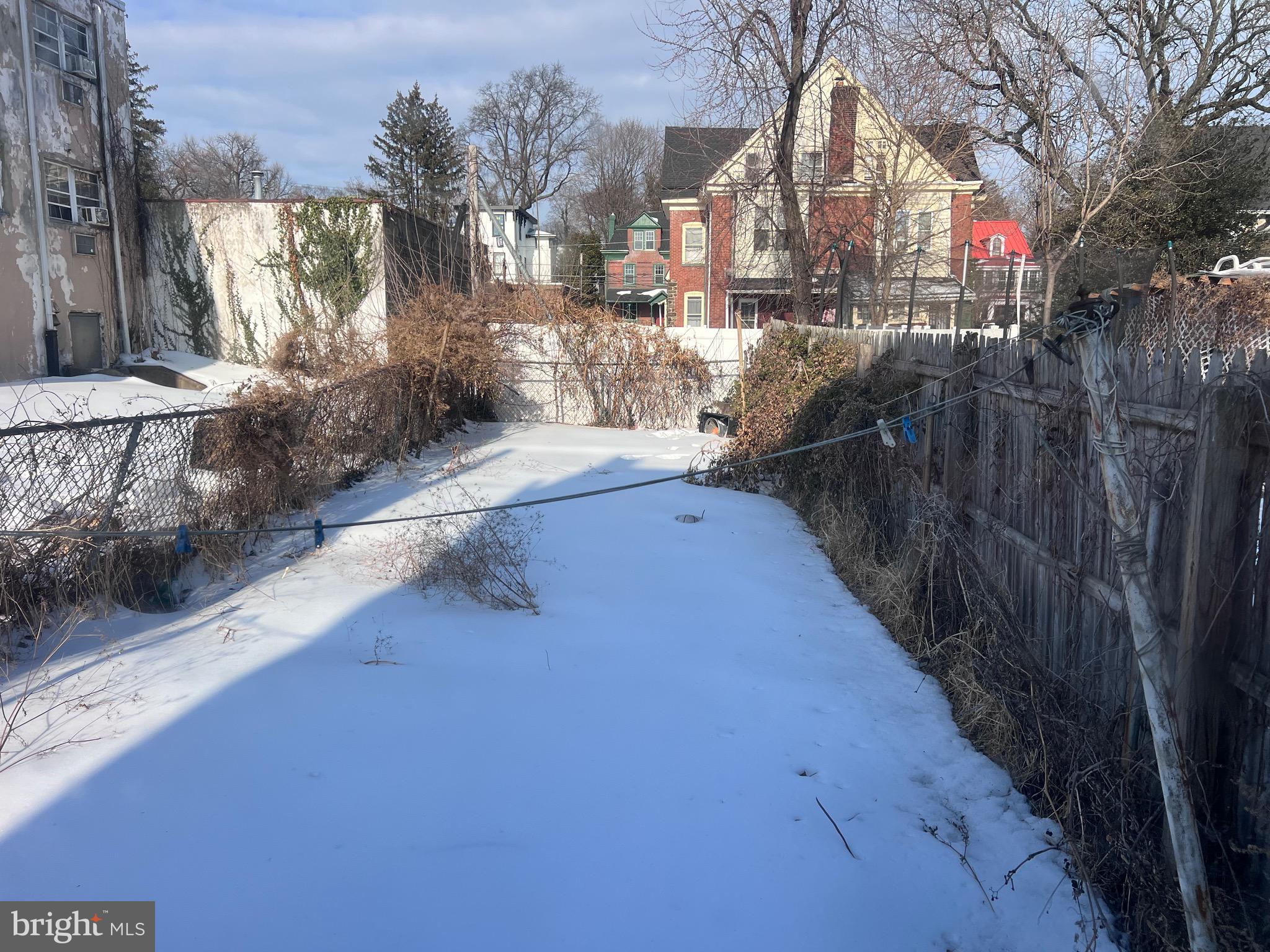 GERMANTOWN - Residential