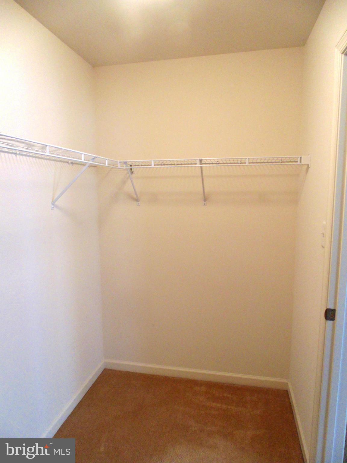 MANOR PARK - Residential Lease