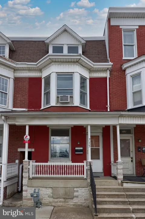 715 Wallace Street, York, PA 17403 - MLS#: PAYK2078744