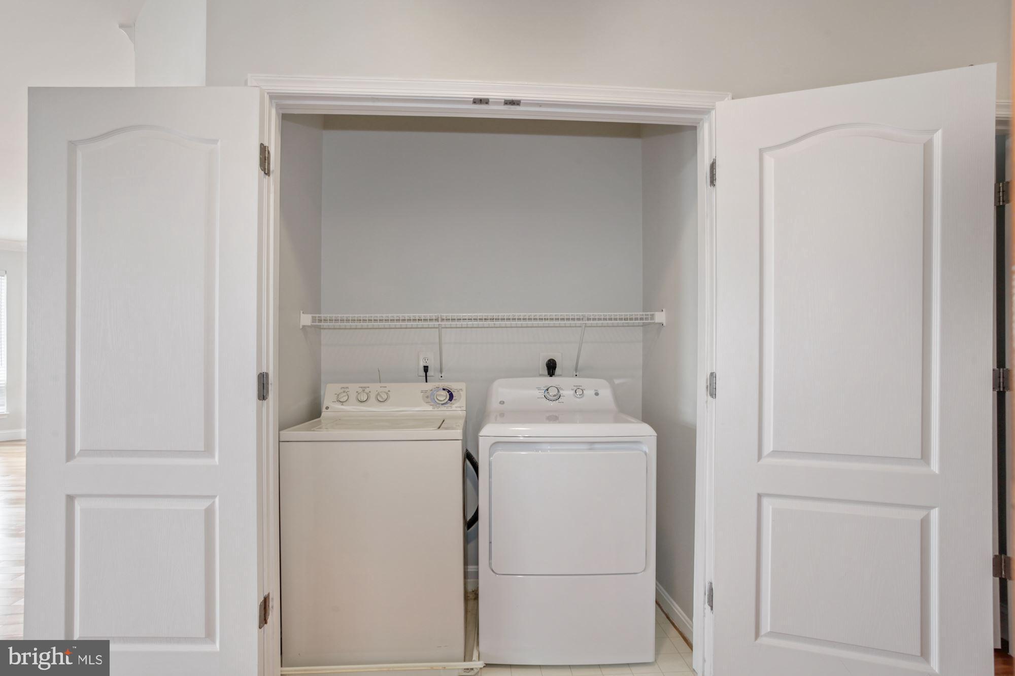 POTOMAC POINTE CONDOMINI - Residential