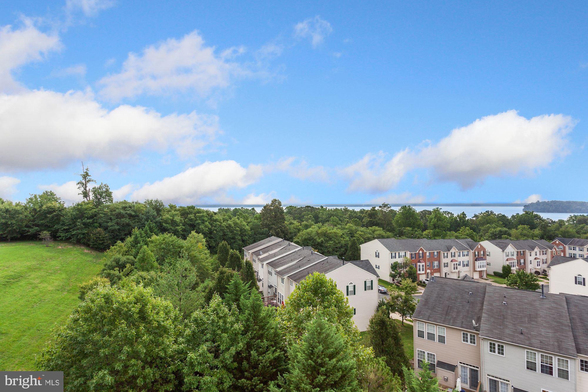 POTOMAC POINTE CONDOMINI - Residential