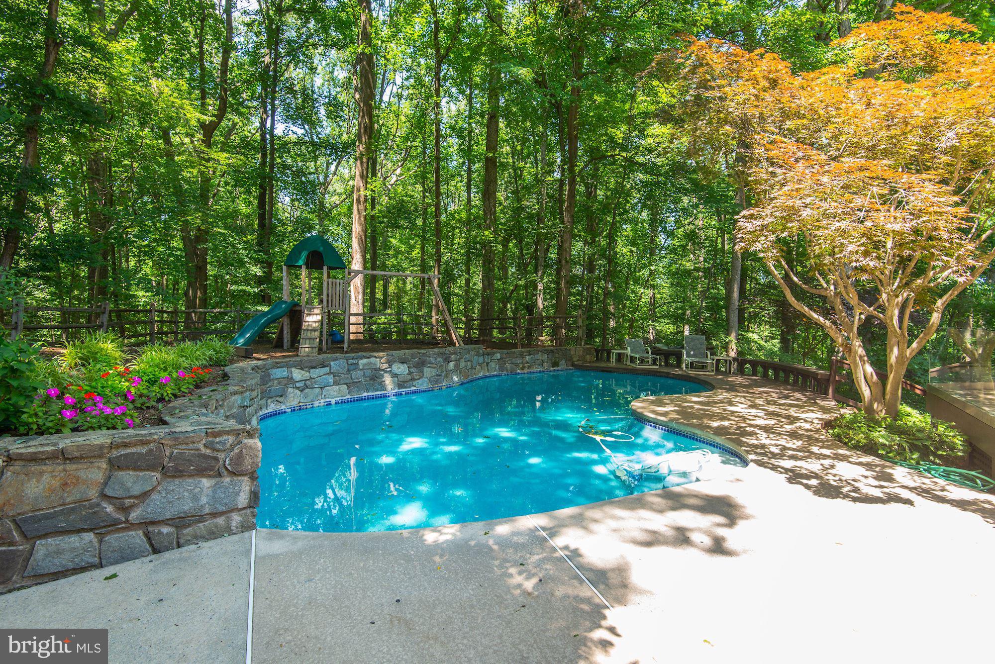 THE PALISADES - Residential