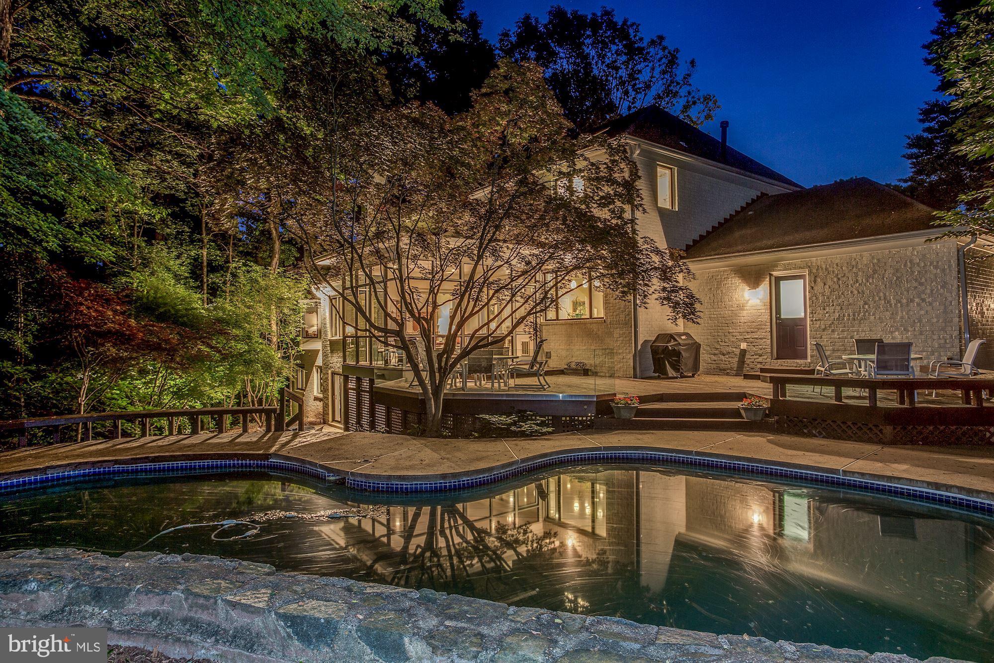 THE PALISADES - Residential