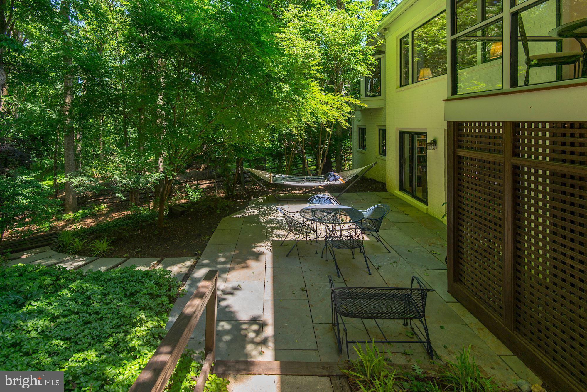 THE PALISADES - Residential