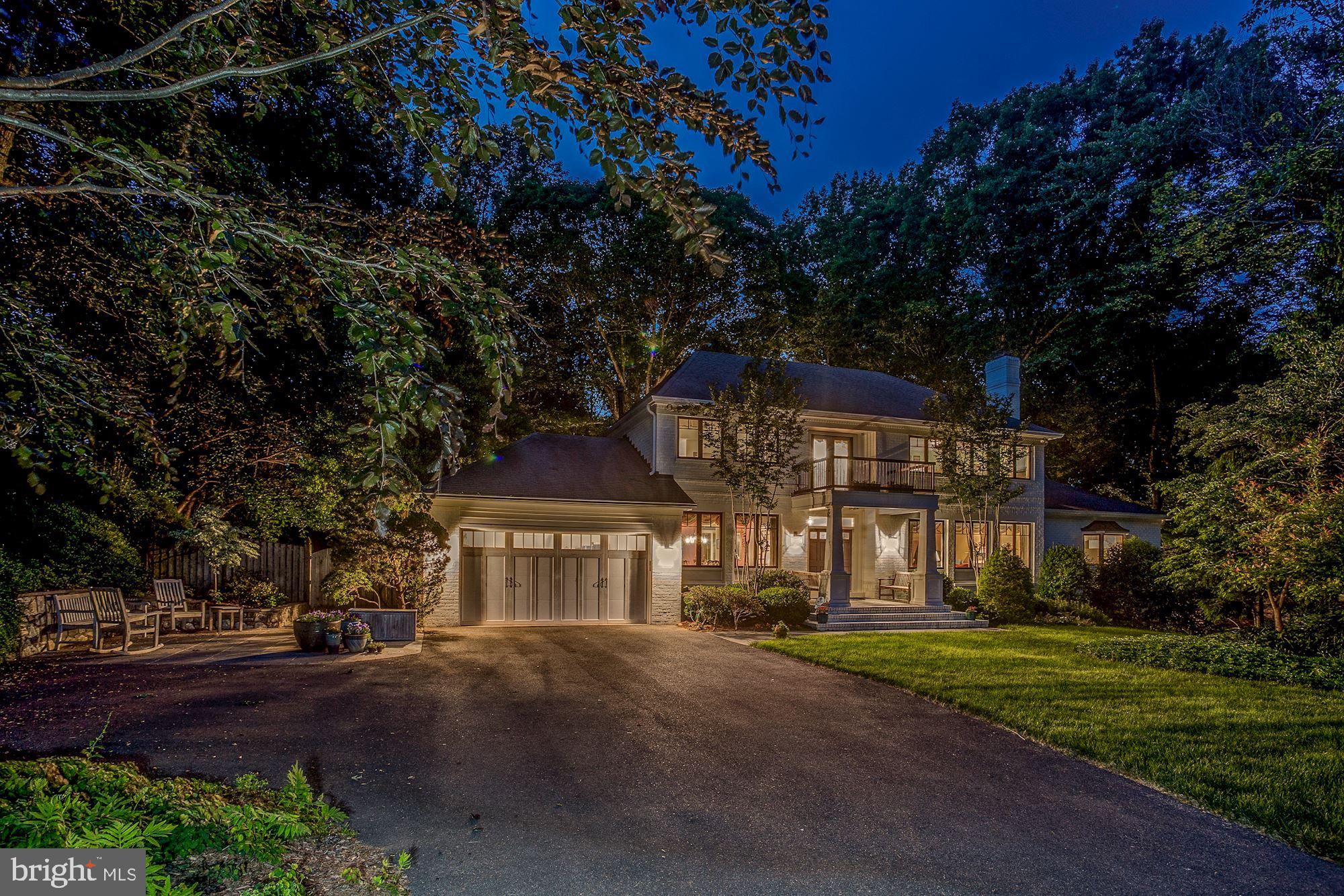 THE PALISADES - Residential