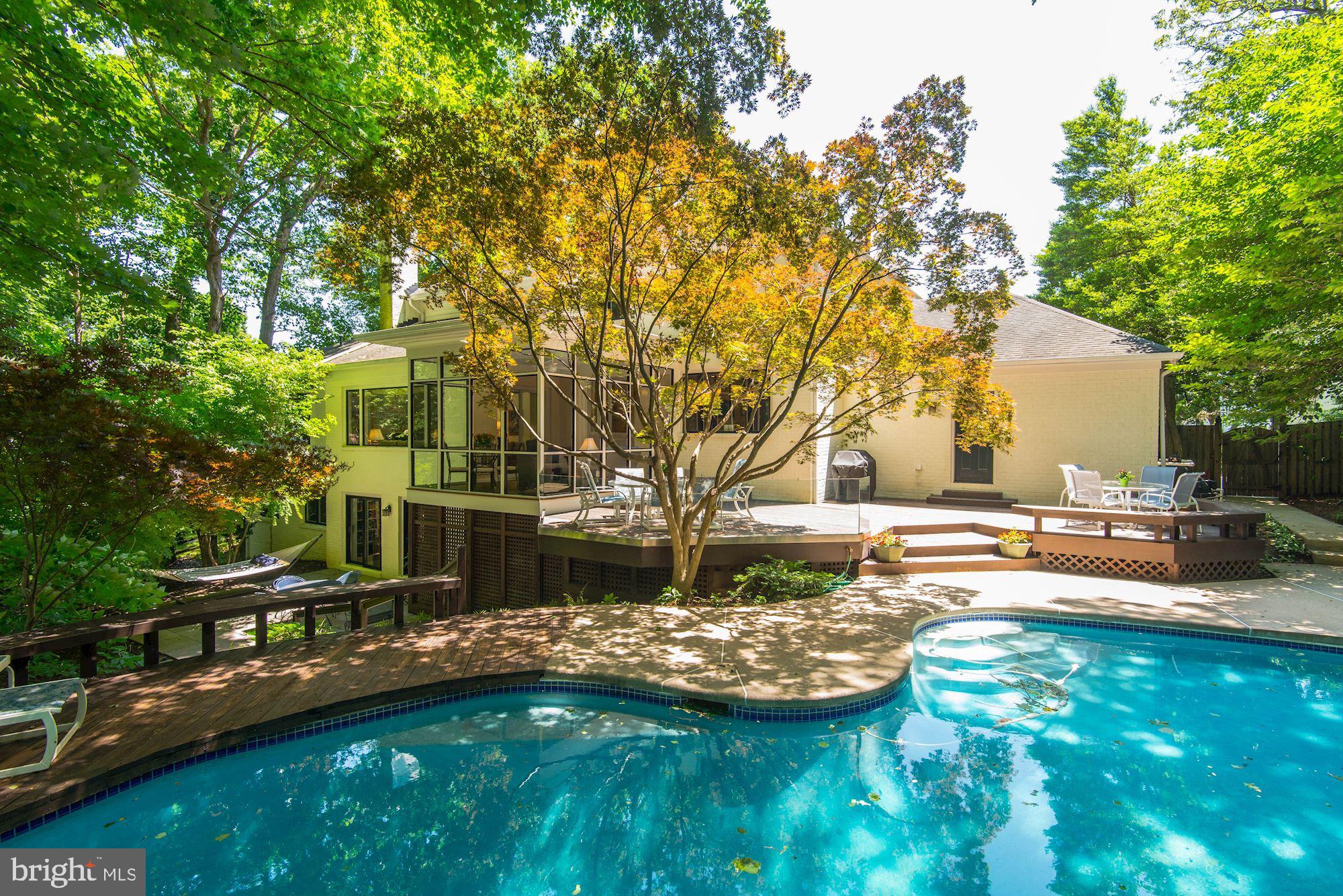 THE PALISADES - Residential