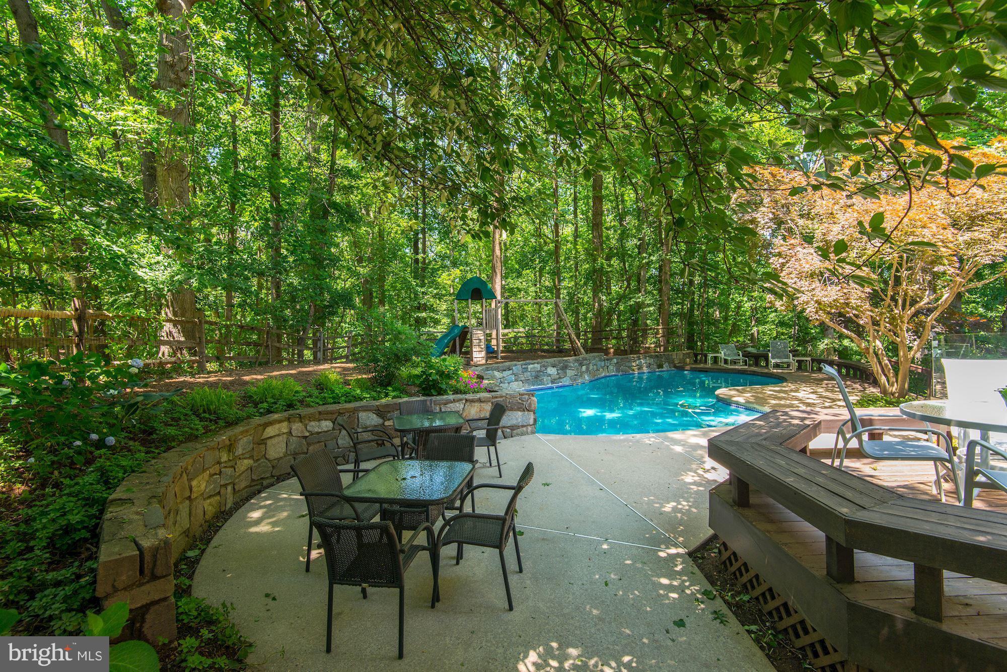 THE PALISADES - Residential