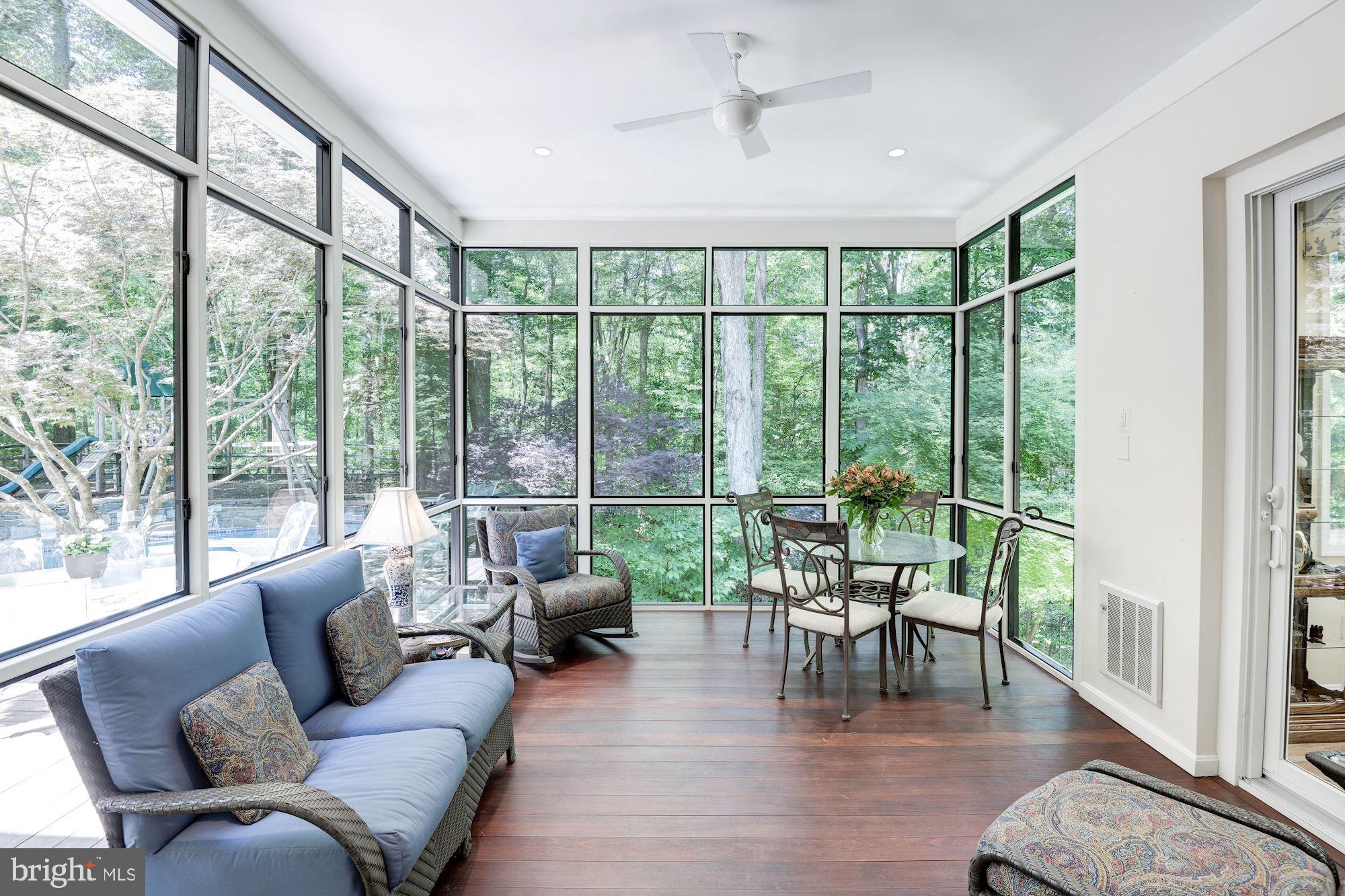 THE PALISADES - Residential