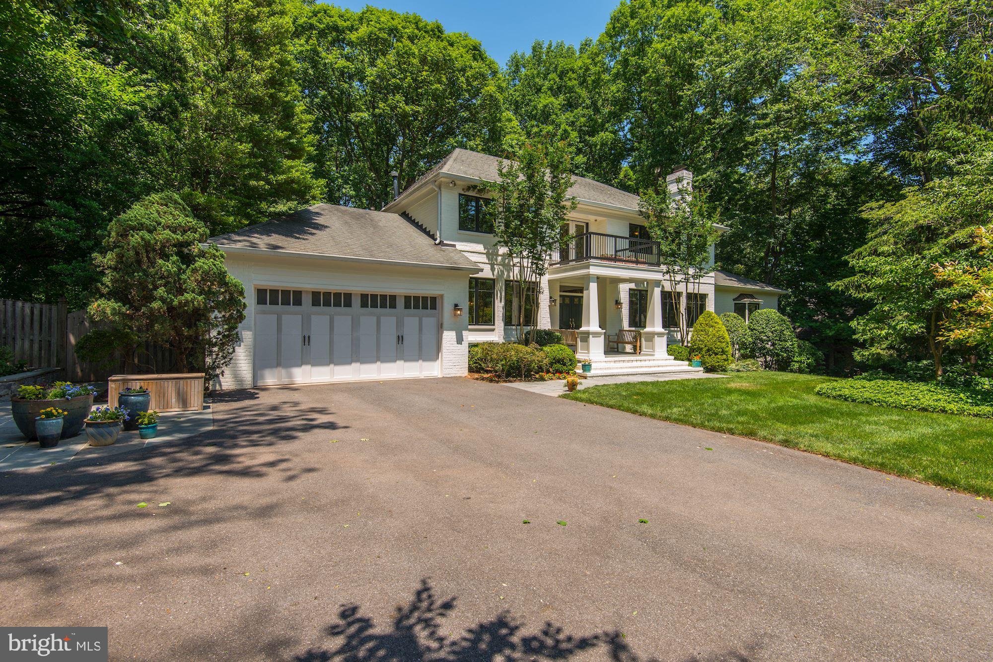 THE PALISADES - Residential