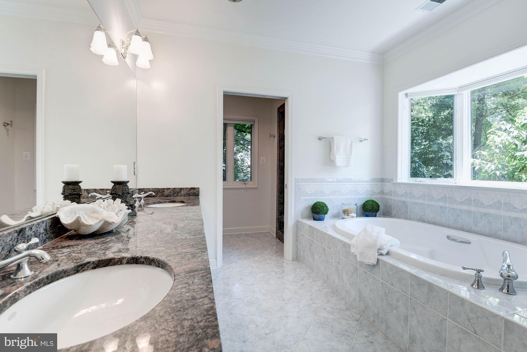 THE PALISADES - Residential