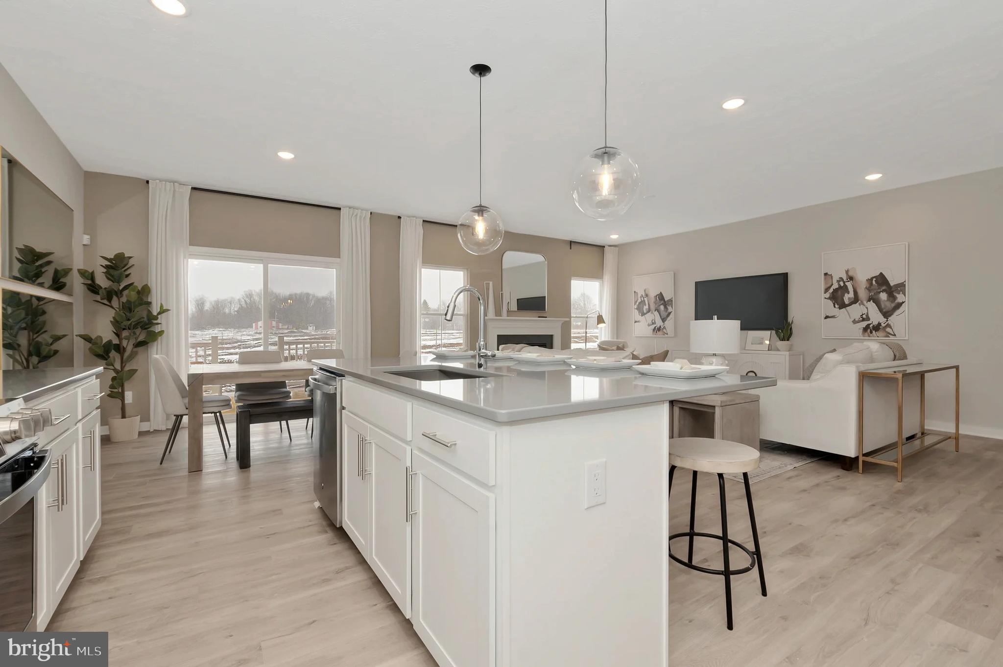 LIBERTY RUN - Residential