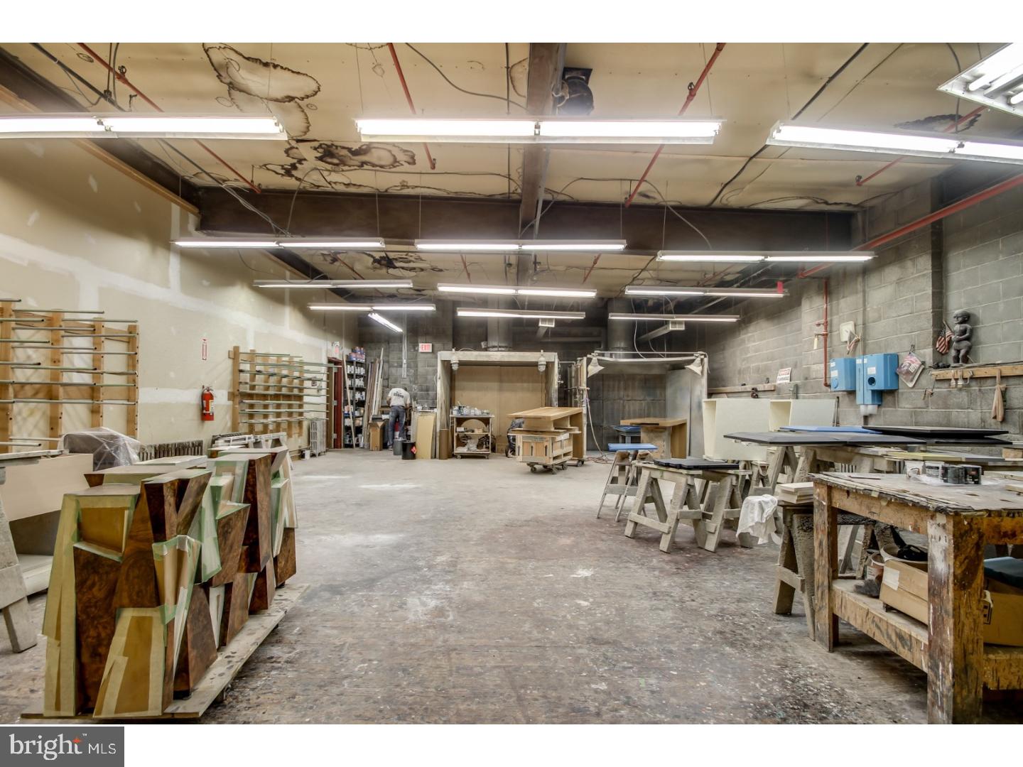 OLDE KENSINGTON - Commercial Sale