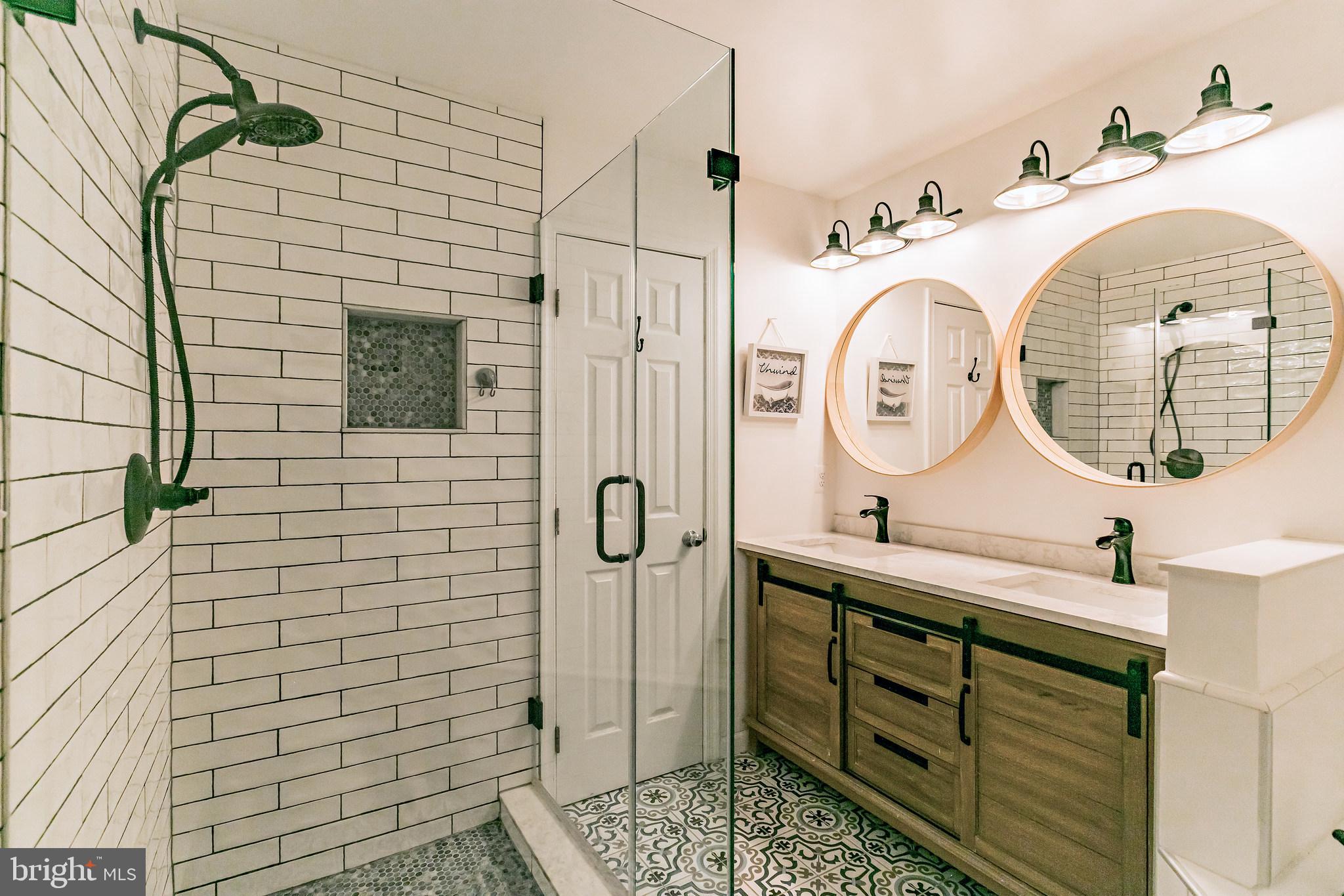 RIDGELEIGH - Residential